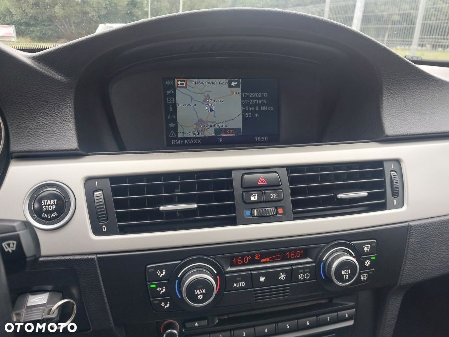 BMW Seria 3 320i Edition Lifestyle - 16