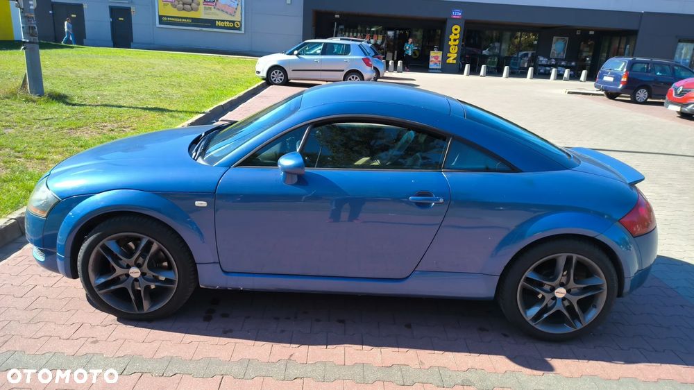 Audi TT Coupé 1.8T - 8