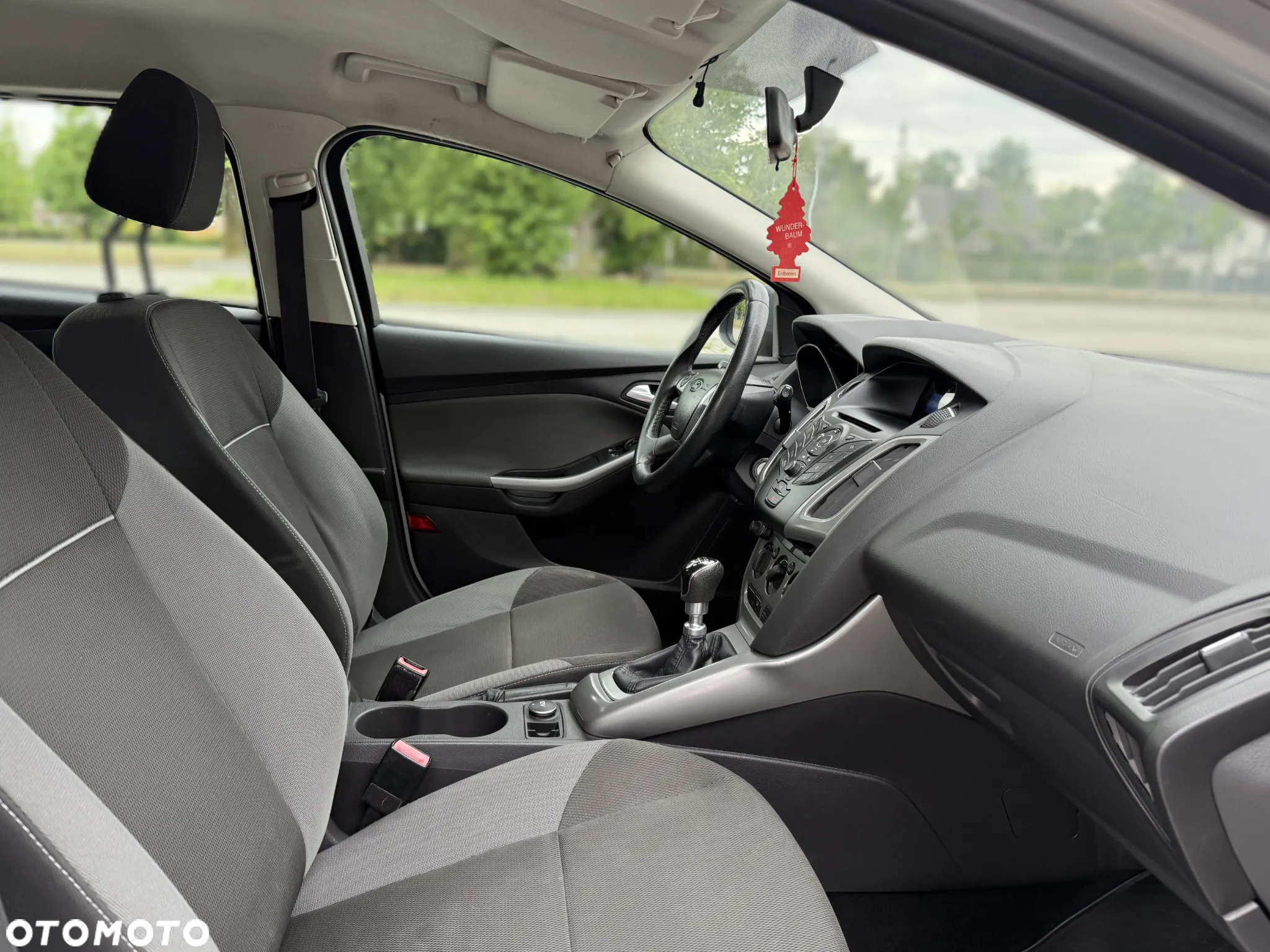 Ford Focus - 16
