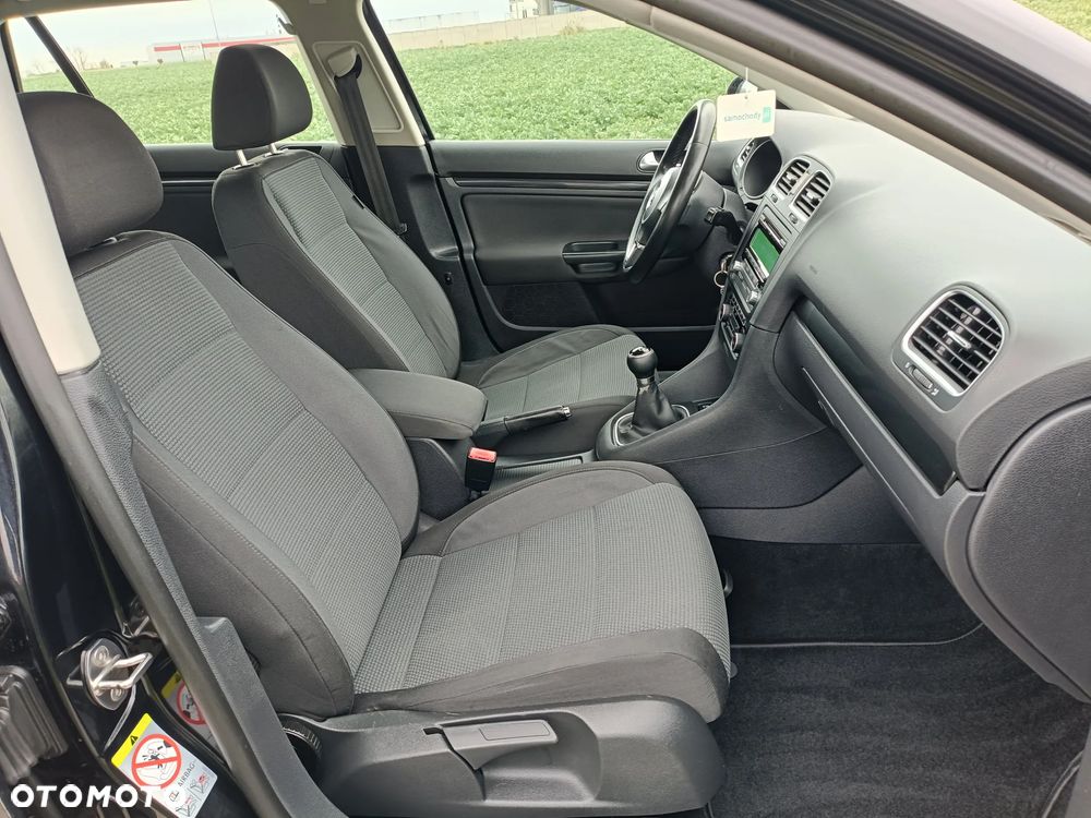 Volkswagen Golf 1.6 TDI DPF Comfortline - 6
