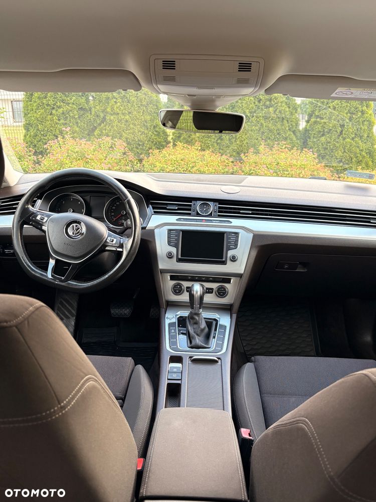 Volkswagen Passat 2.0 TDI BMT Comfortline DSG - 13