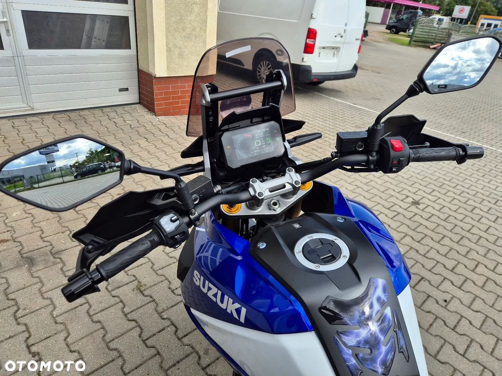 Suzuki V-STROM - 6