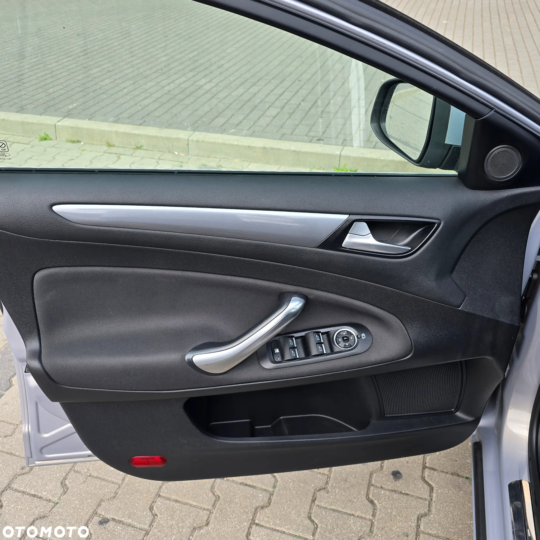 Ford Mondeo 2.0 TDCi Titanium - 21