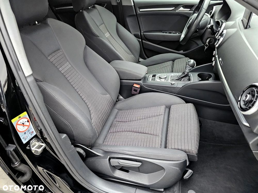 Audi A3 Sportback - 25