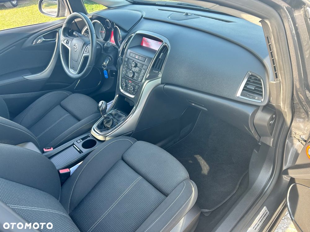 Opel Astra 1.4 Turbo Cosmo - 17