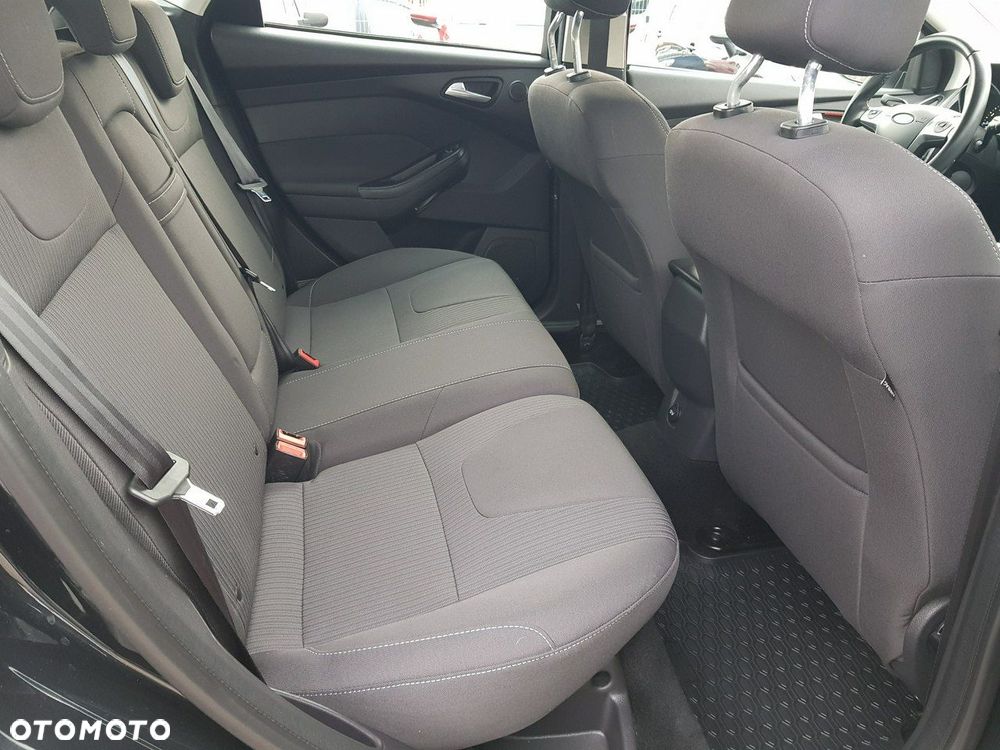 Ford Focus - 15