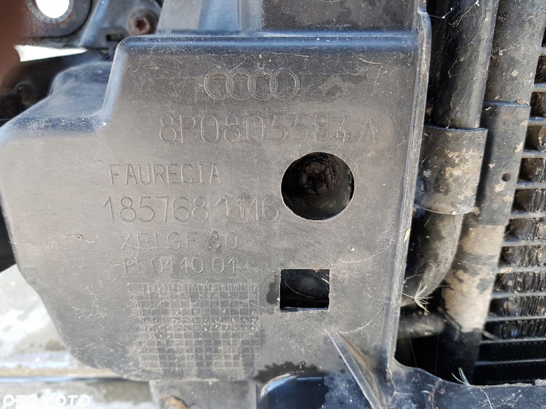 AUDI A3 8P 03-07r 2.0 TFSI PAS PRZEDNI CHŁODNICE WENTYLATORY - 8
