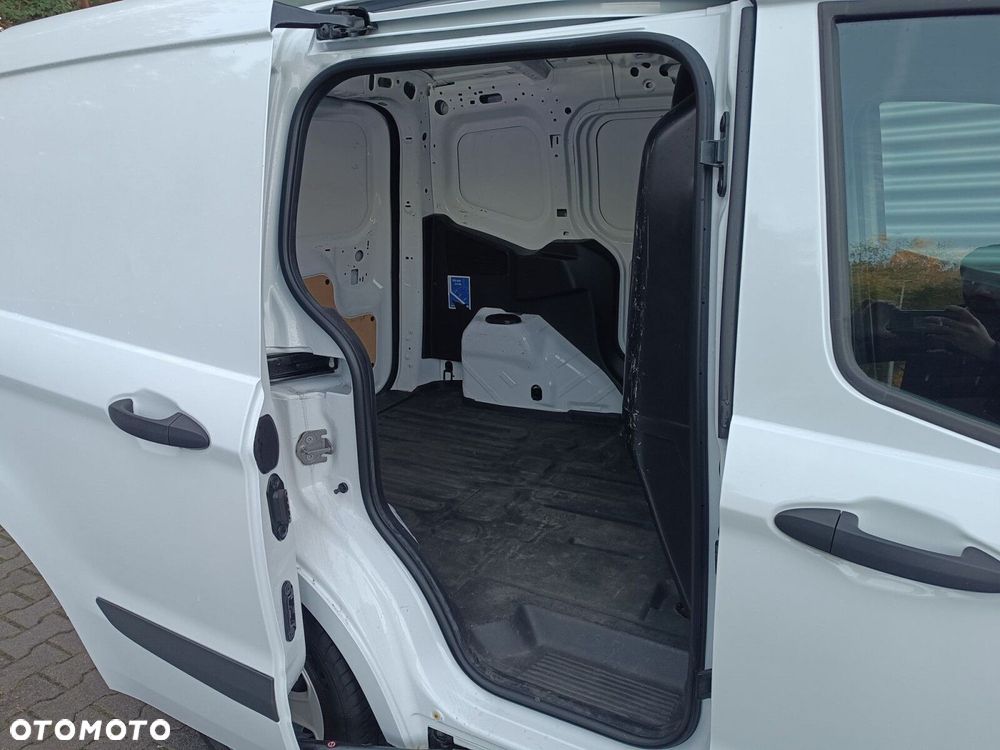 Ford transit-courier Trend - 23