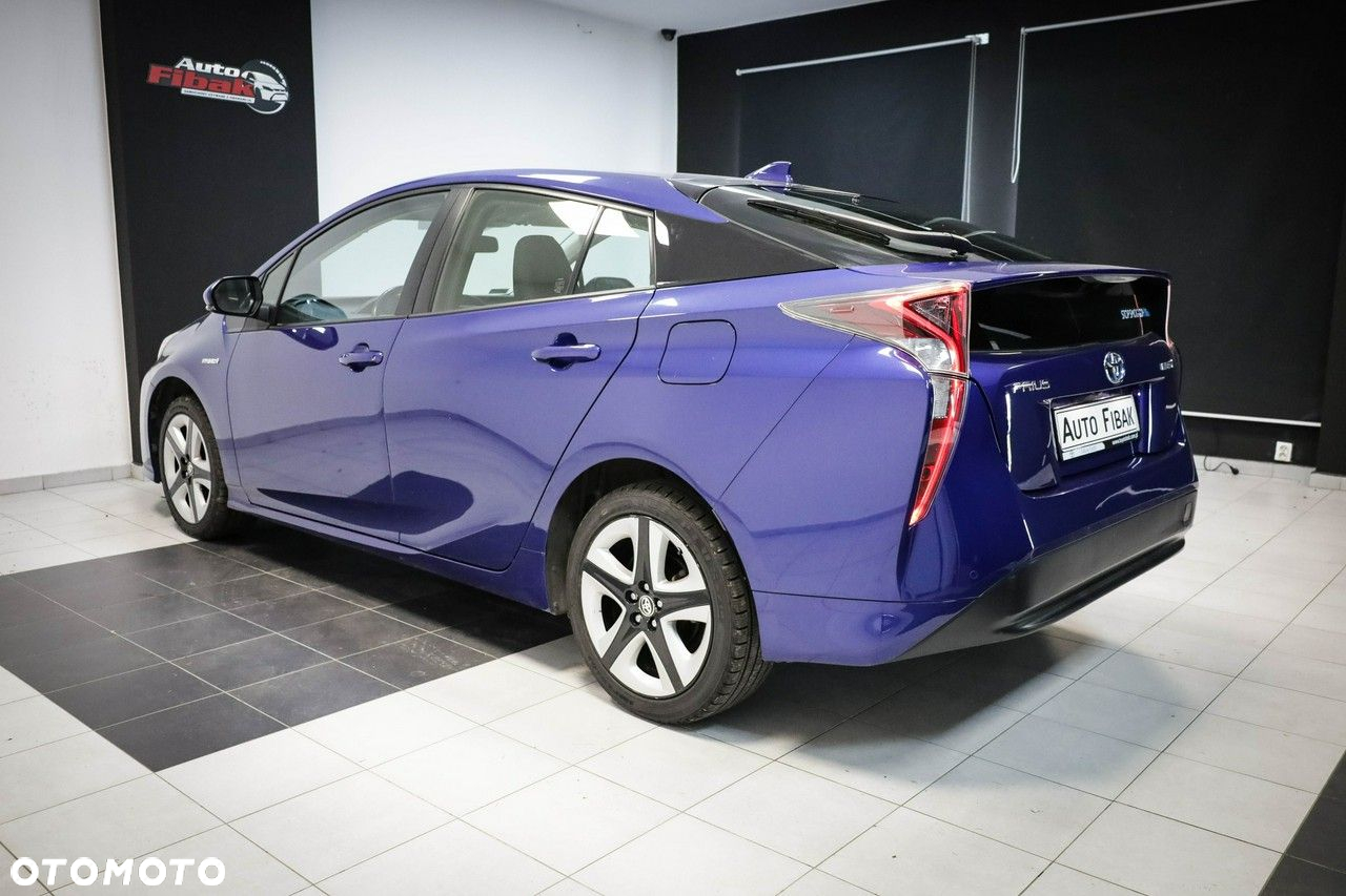 Toyota Prius - 11