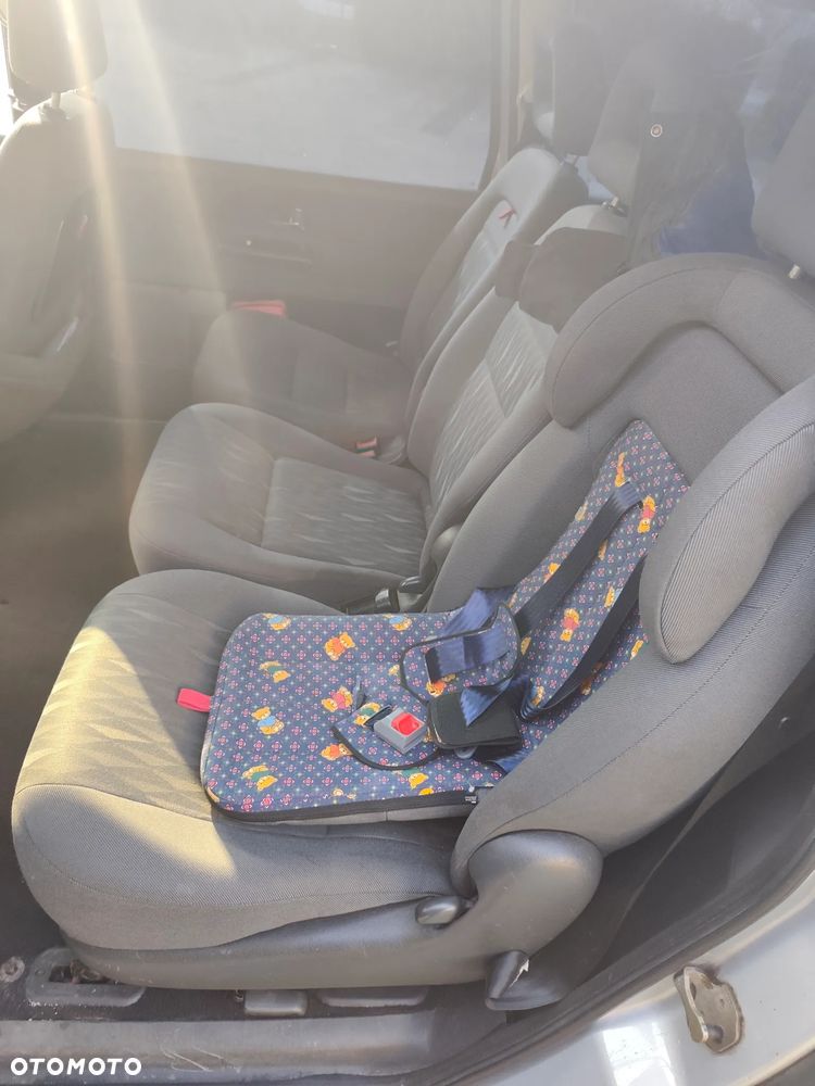 Volkswagen Sharan 1.9 TDI Basis - 8