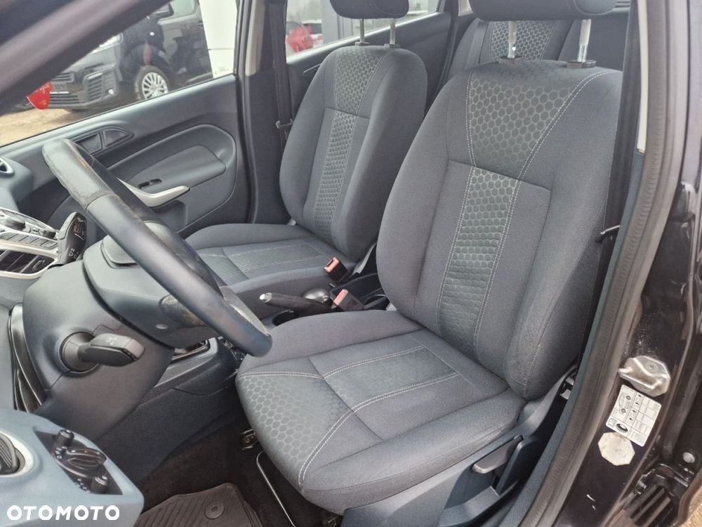 Ford Fiesta 1.4 Titanium - 10