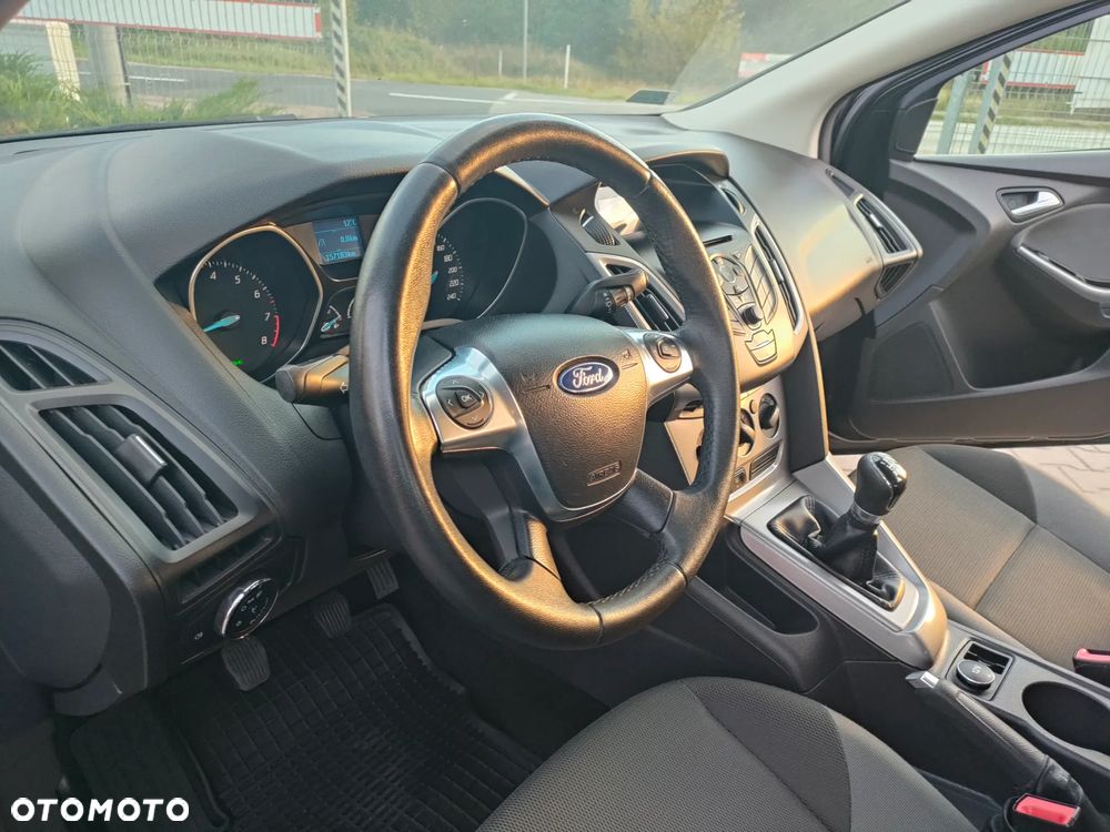 Ford Focus 1.6 Ambiente Start - 21