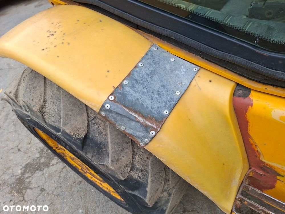 JCB 525-50 4X4 - 24