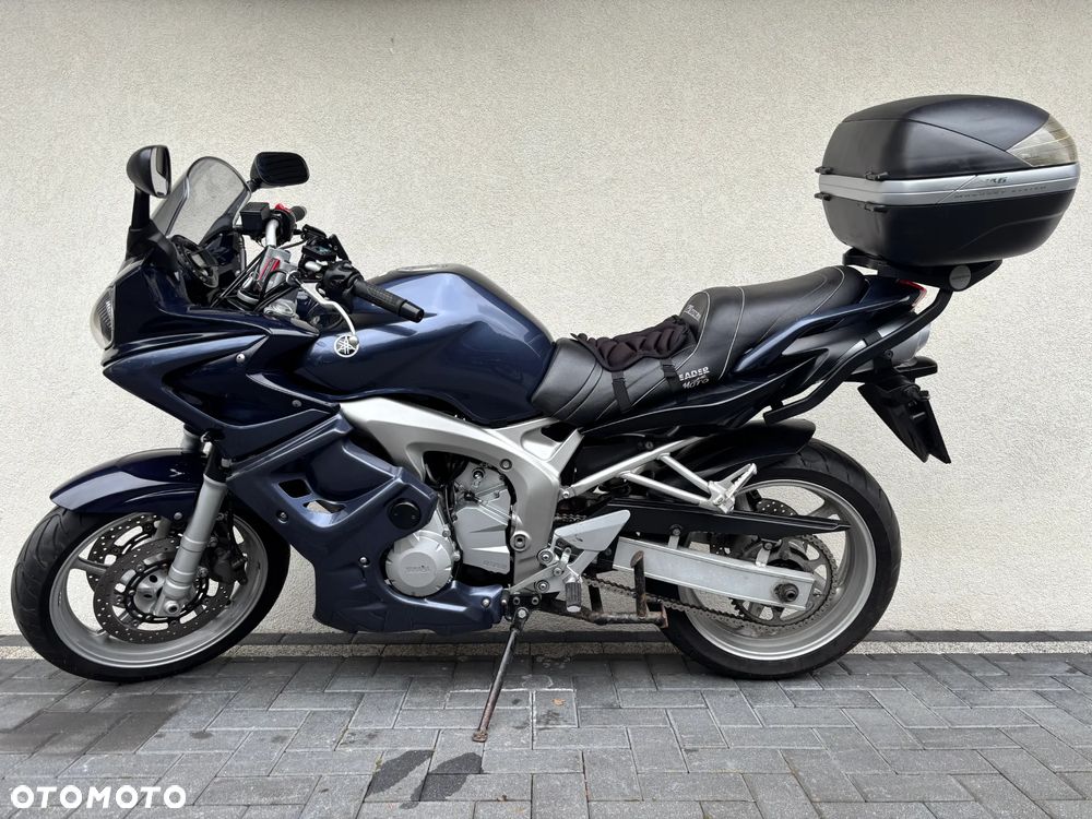 Yamaha FZ6