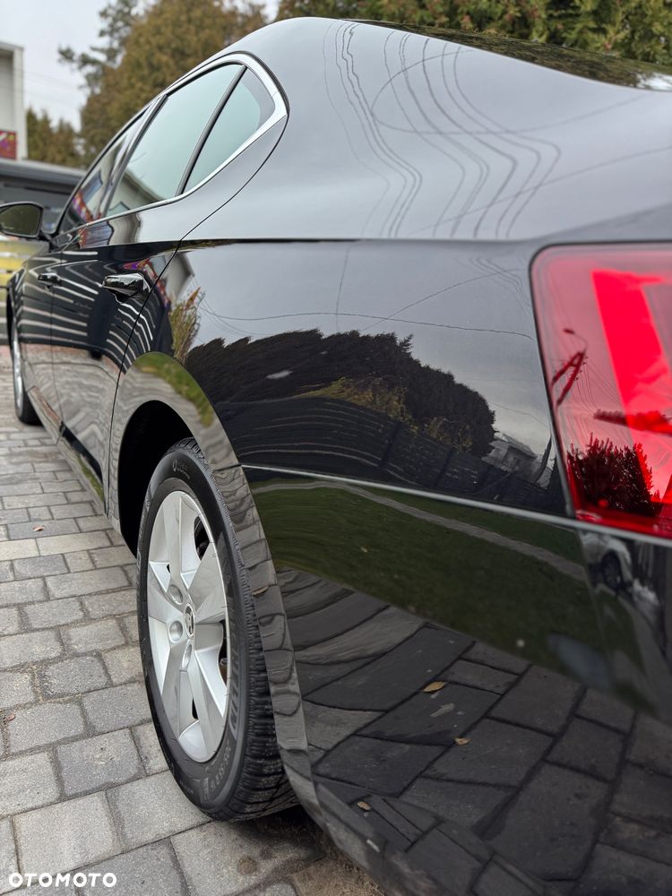 Skoda Superb 2.0 TDI Ambition - 10