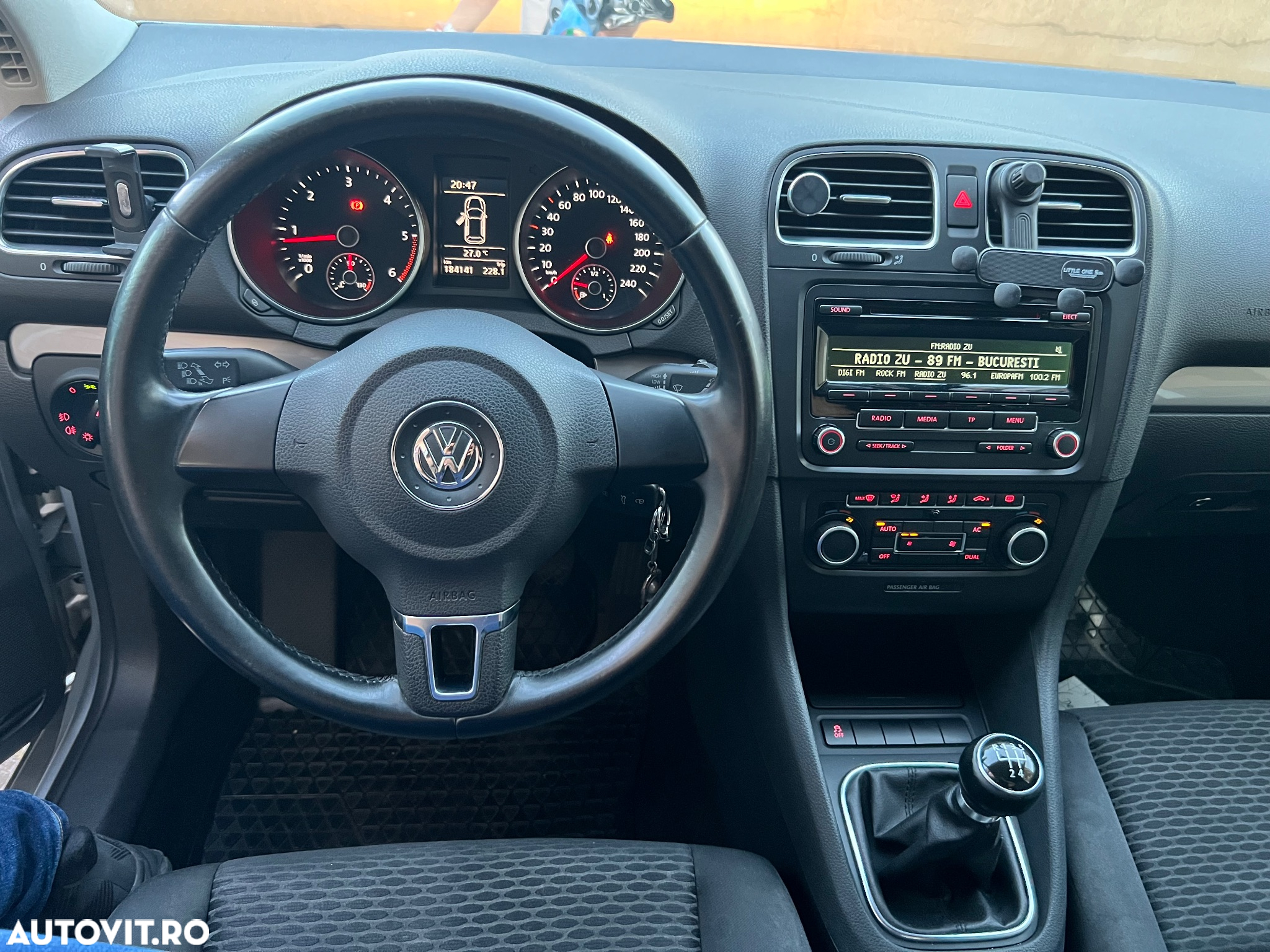 Volkswagen Golf 1.6 TDI DPF 4M BMT Comfortline - 5