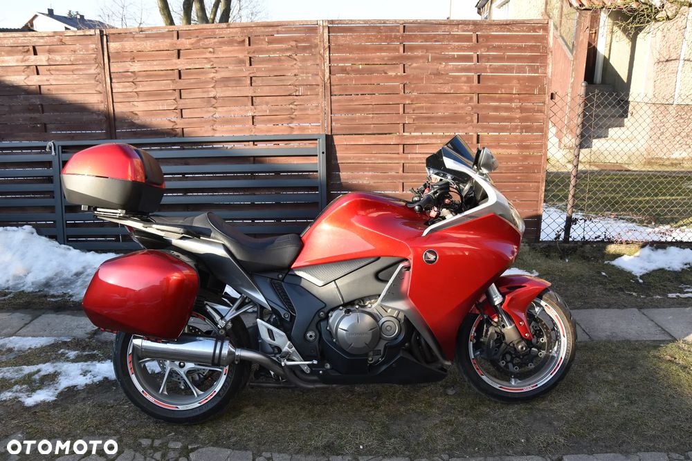 Honda VFR - 6