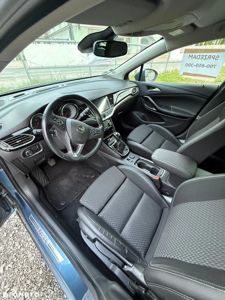 Opel Astra 1.6 BiTurbo D (CDTI) Start/Stop Innovation - 2