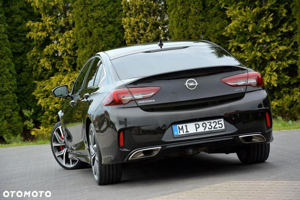 Opel Insignia 2.0 BiTurbo D 4x4 Automatik GSI - 6