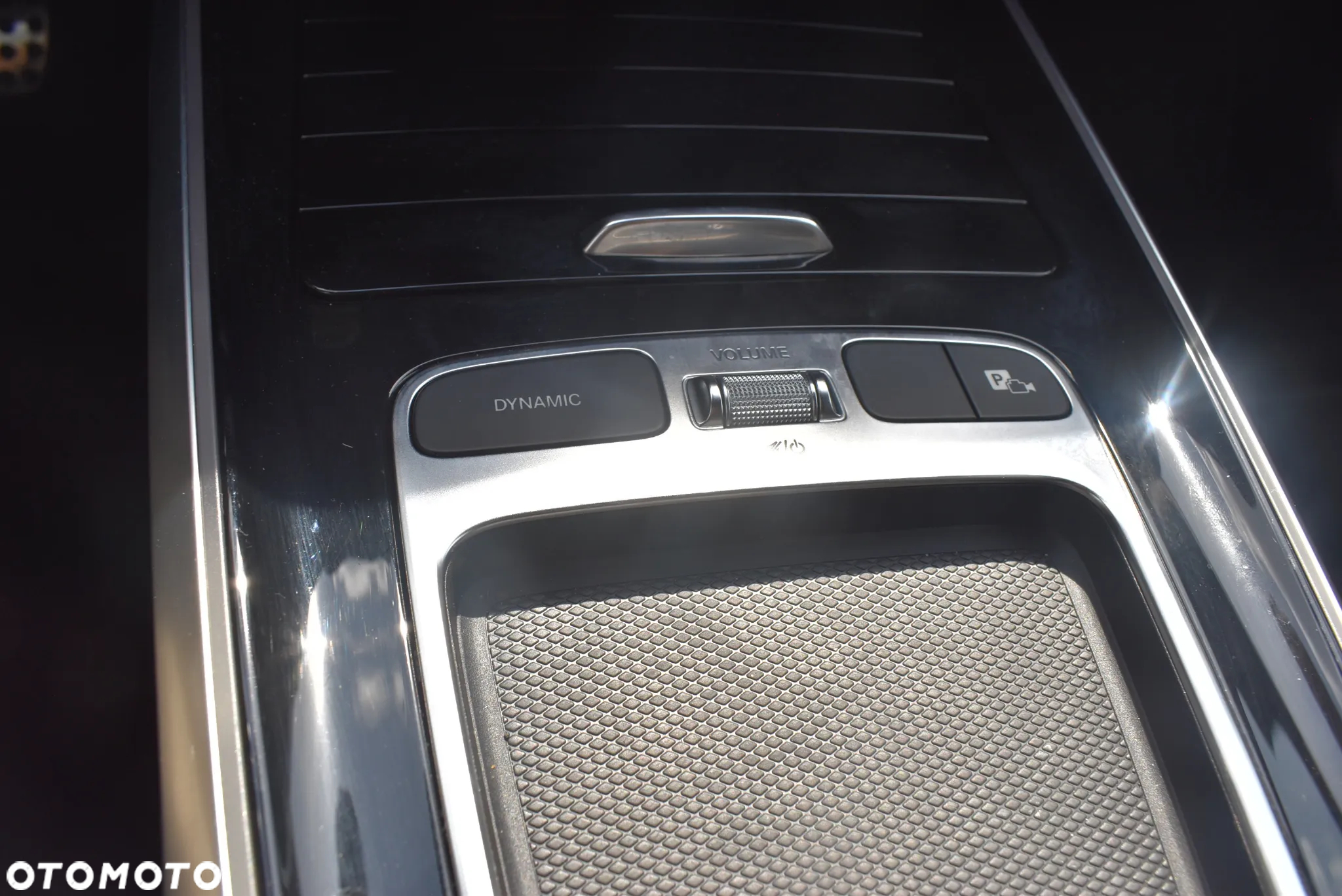 Mercedes-Benz GLB 200 d 4-Matic 8G-DCT - 36