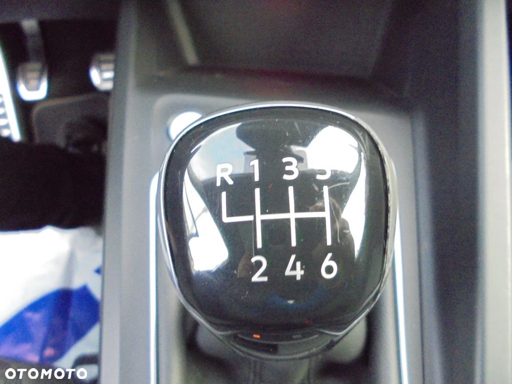 Volkswagen Golf 1.5 TSI OPF United - 35
