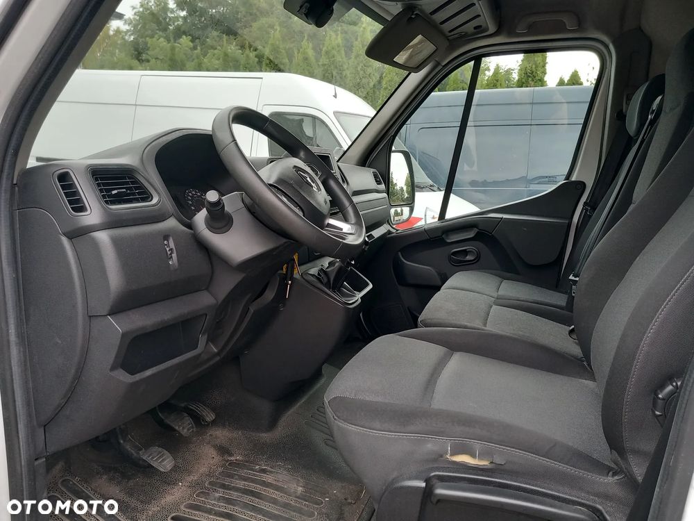 Renault Master - 10