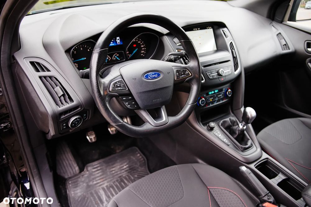 Ford Focus 2.0 TDCi ST-Line Black ASS - 13
