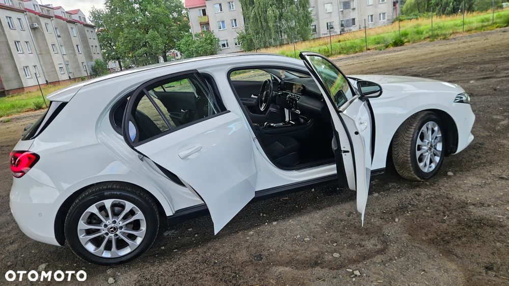 Mercedes-Benz Klasa A 180 d 7G-DCT Progressive - 33