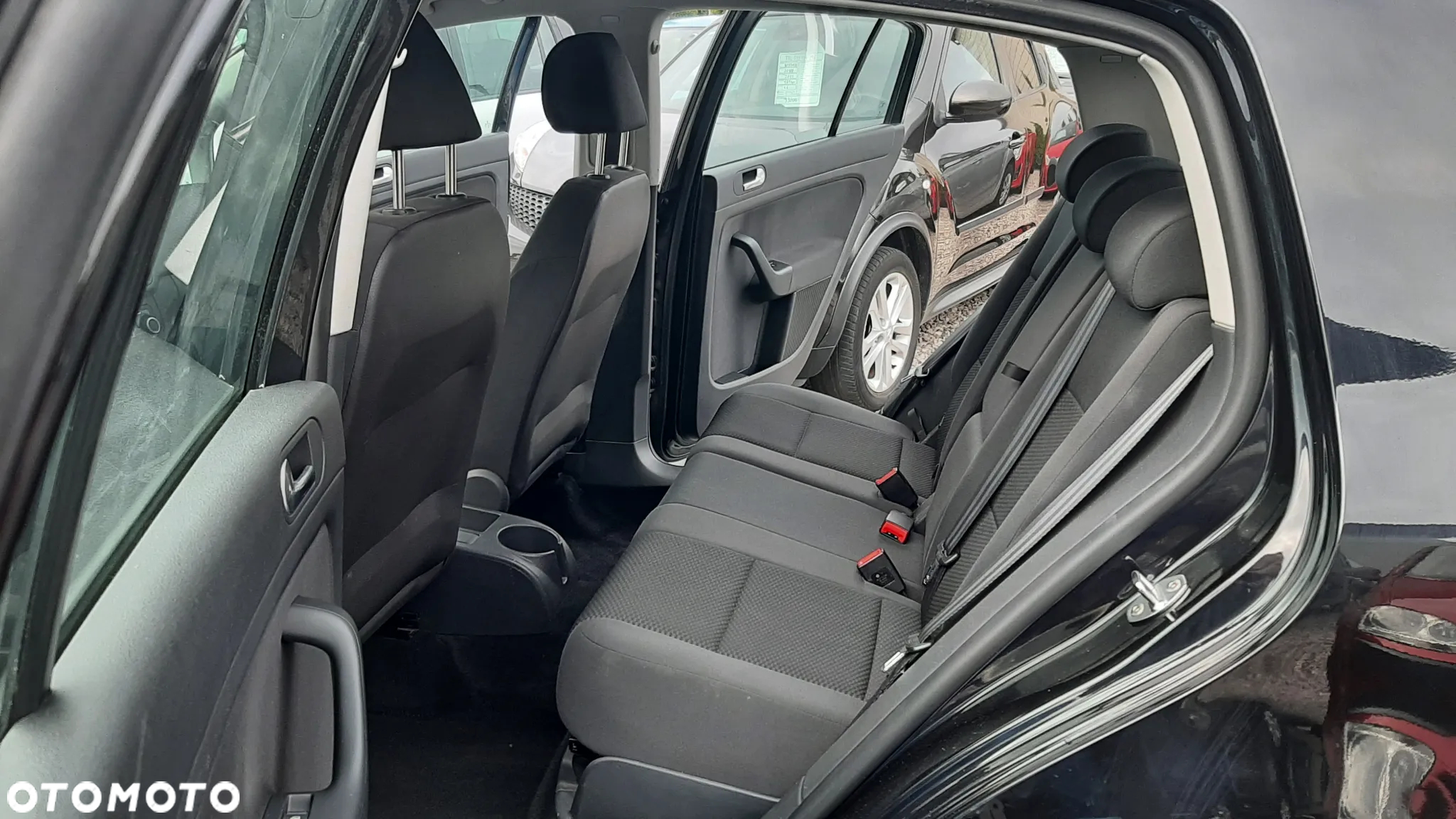 Volkswagen Golf Plus 1.6 Edition - 12