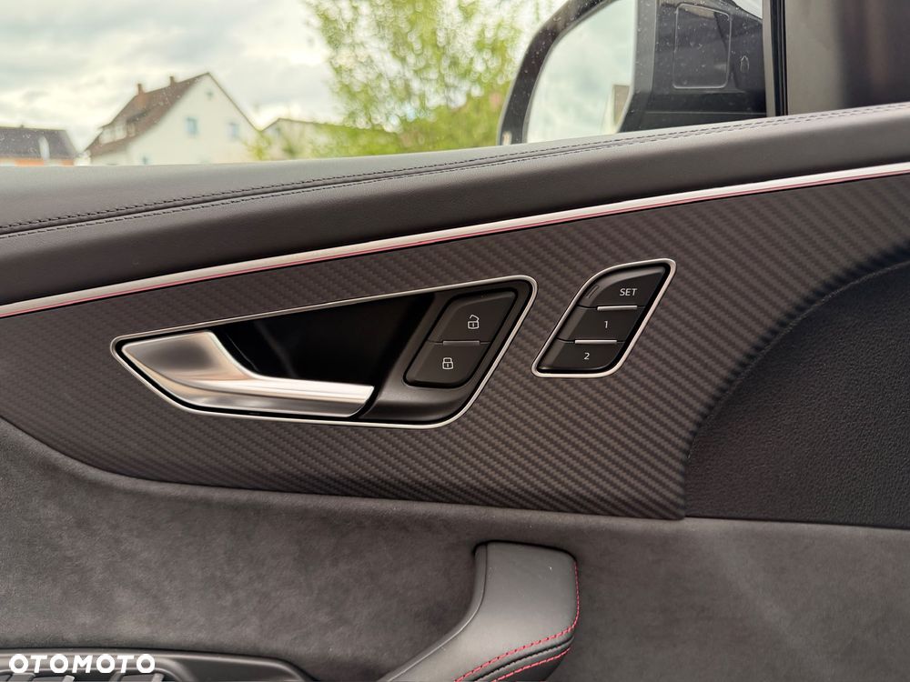 Audi RS Q8 TFSI quattro tiptronic Performance - 23