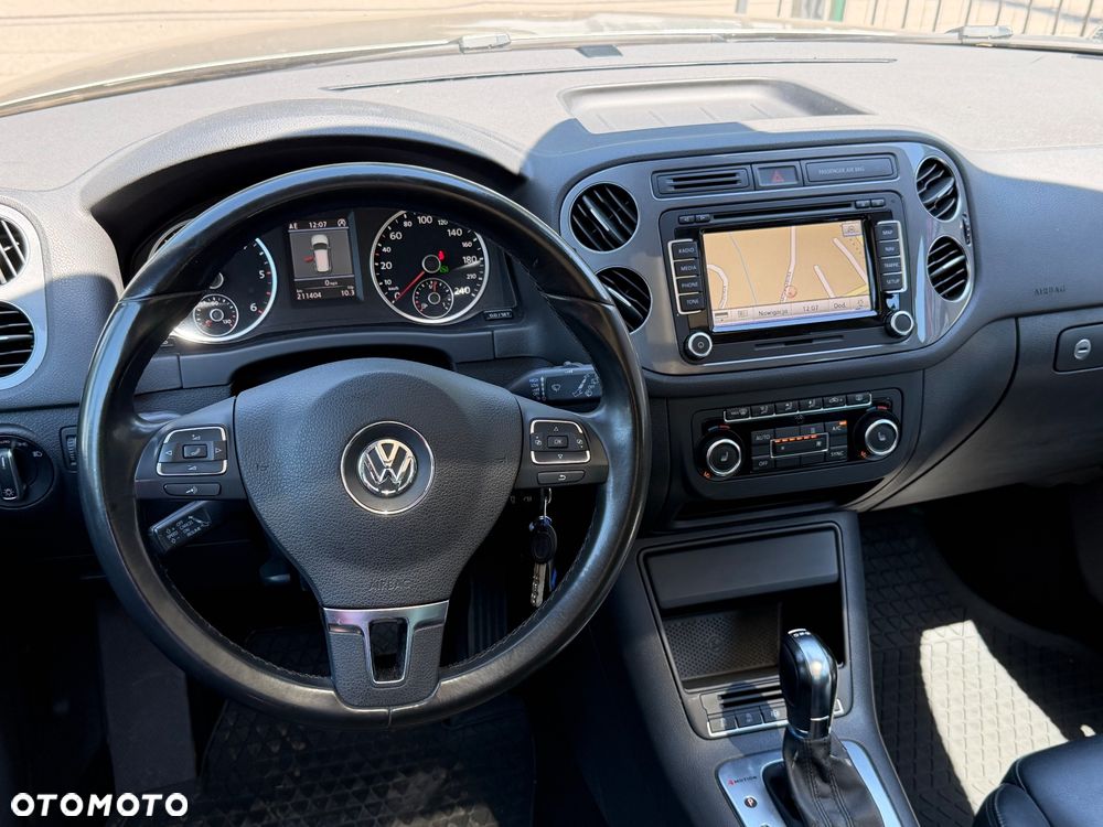 Volkswagen Tiguan 2.0 TDI DPF 4Motion BlueMotion Technology DSG Exclusive - 6