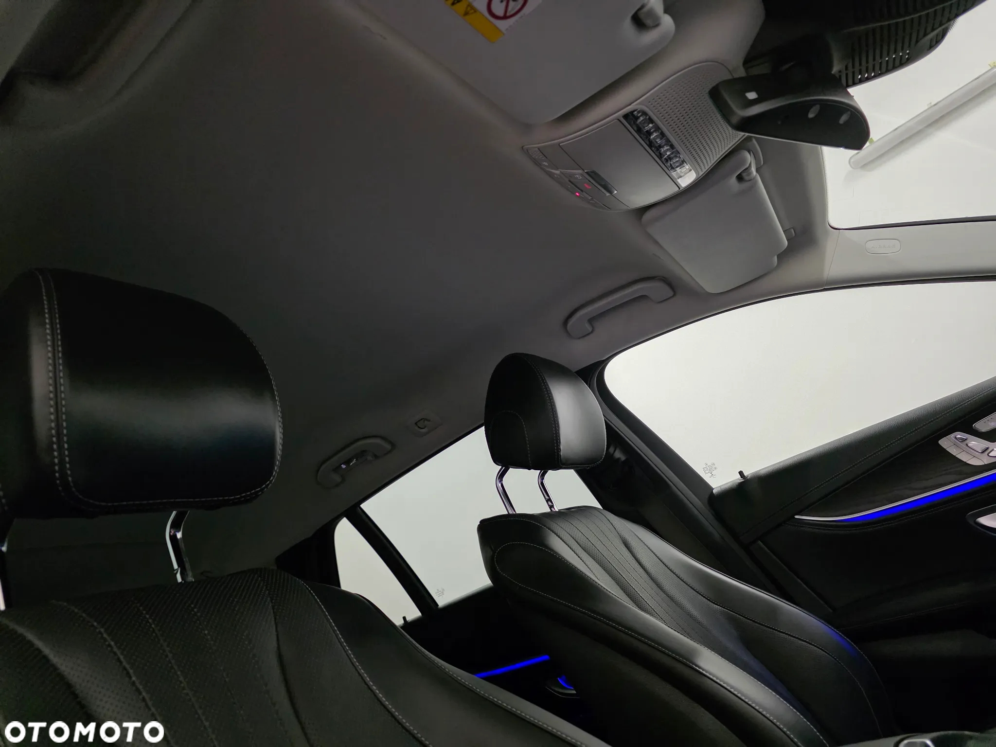 Mercedes-Benz Klasa E 300 de 9G-TRONIC Exclusive - 28