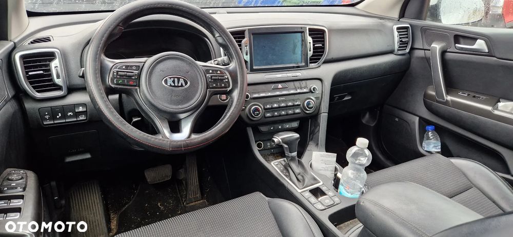 Kia Sportage 2.0 CRDI 4WD Automatik Spirit - 14