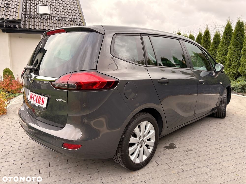 Opel Zafira - 11