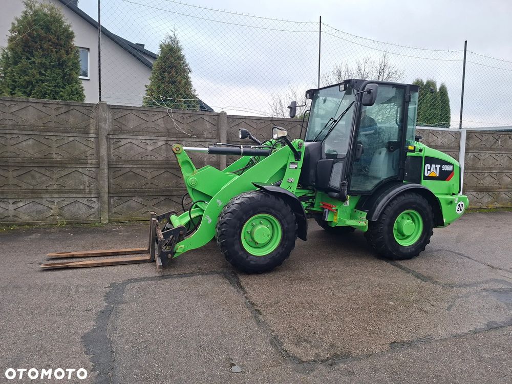 Caterpillar CAT 906 M - 1