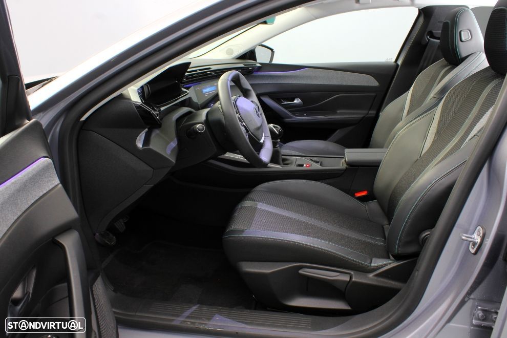 Peugeot 308 SW 1.5 BlueHDi Allure - 24
