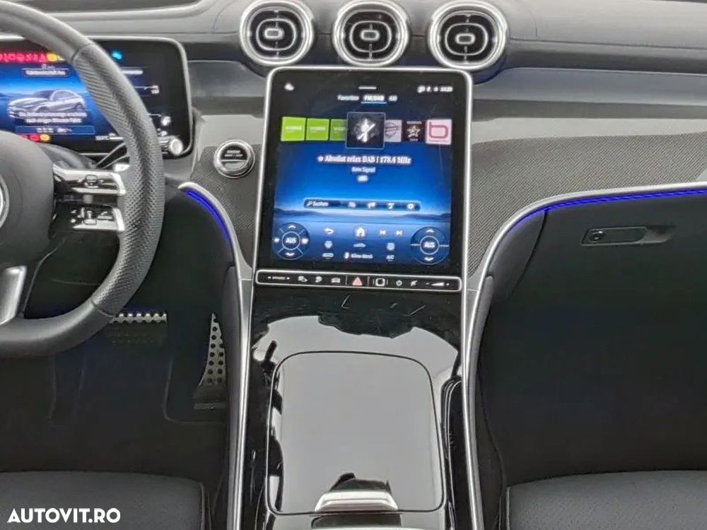 Mercedes-Benz GLC Coupe 300 de 4Matic 9G-TRONIC AMG Line Advanced - 5