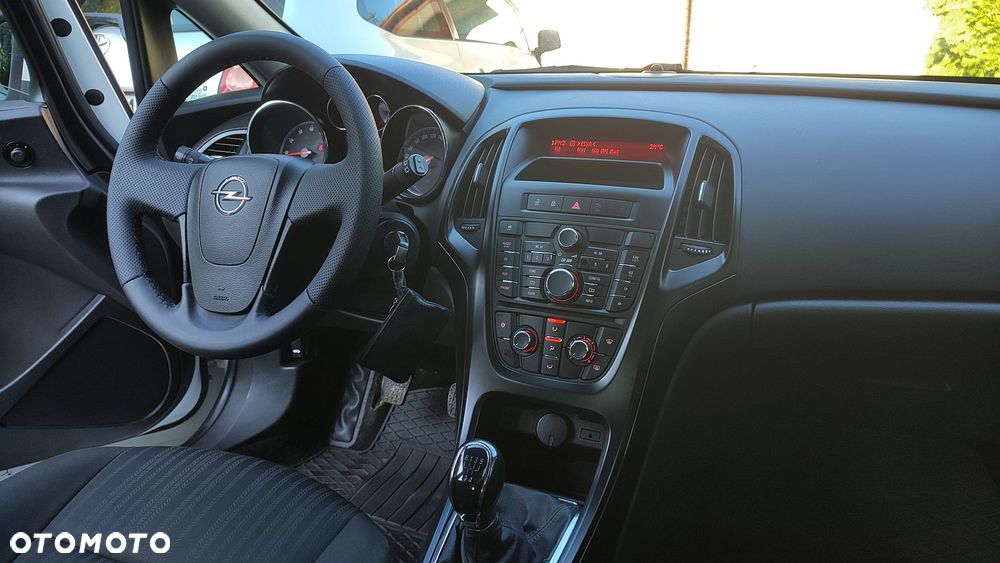 Opel Astra 1.6 Color Edition - 18