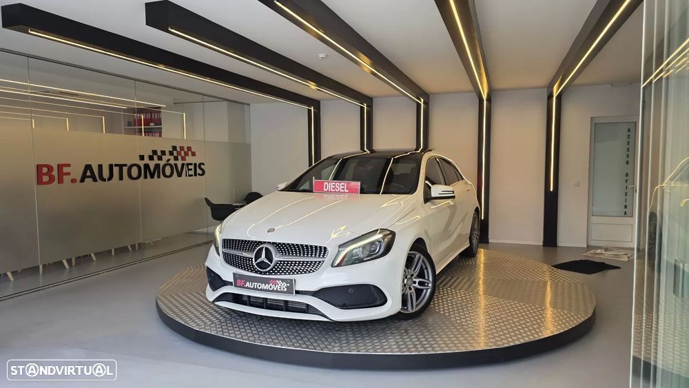 Mercedes-Benz A 200 d AMG Line - 12