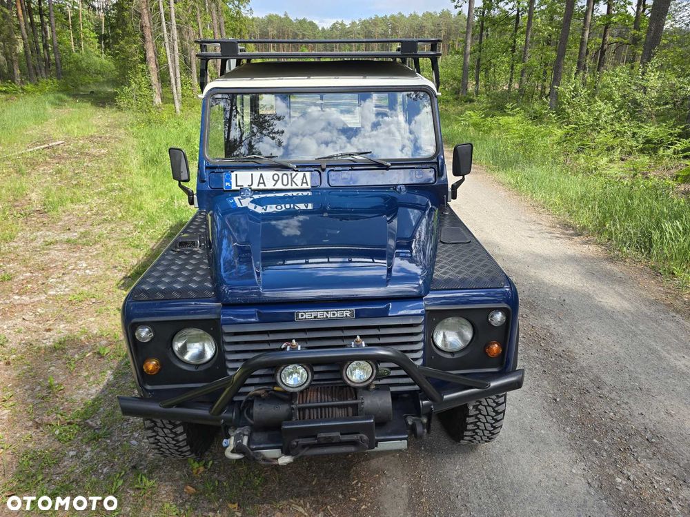 Land Rover Defender - 11