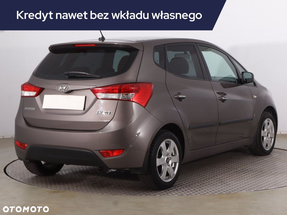 Hyundai ix20 - 7