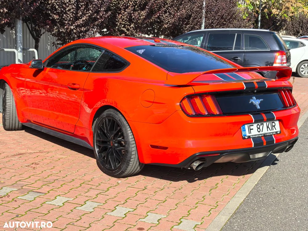 Ford Mustang 2.3 EcoBoost - 6