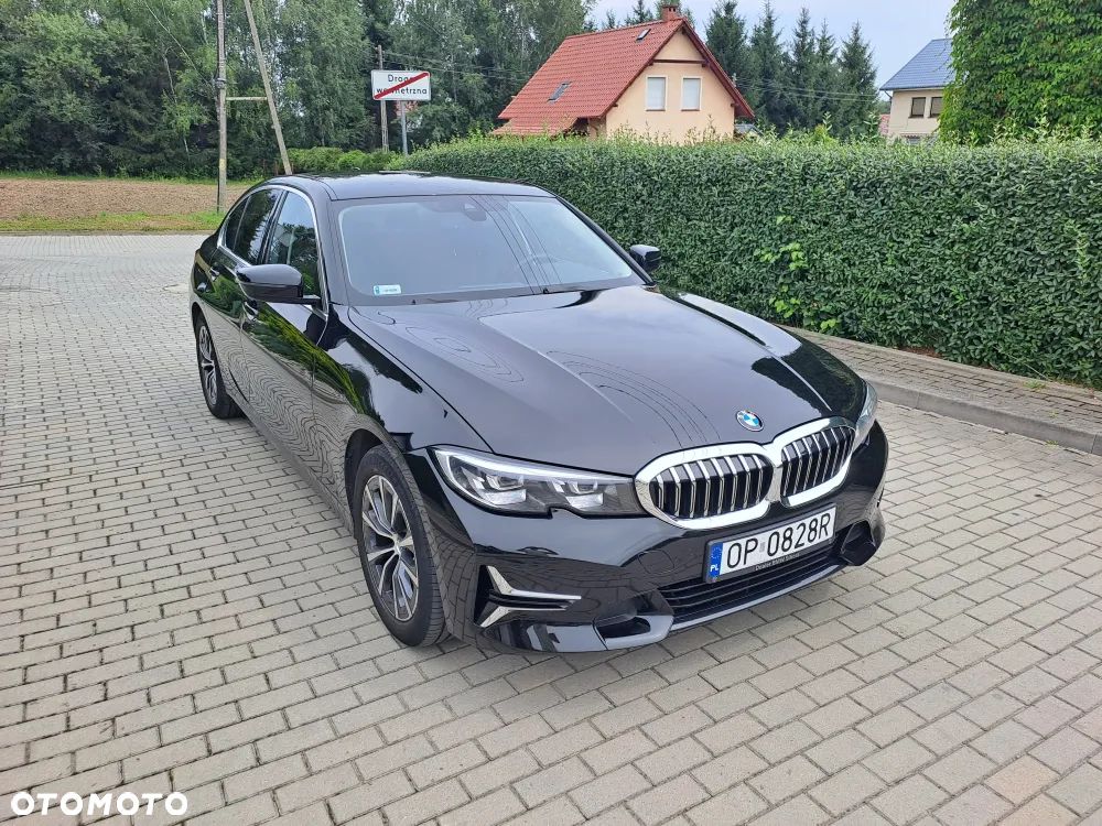 BMW Seria 3 318i Luxury Line sport - 2