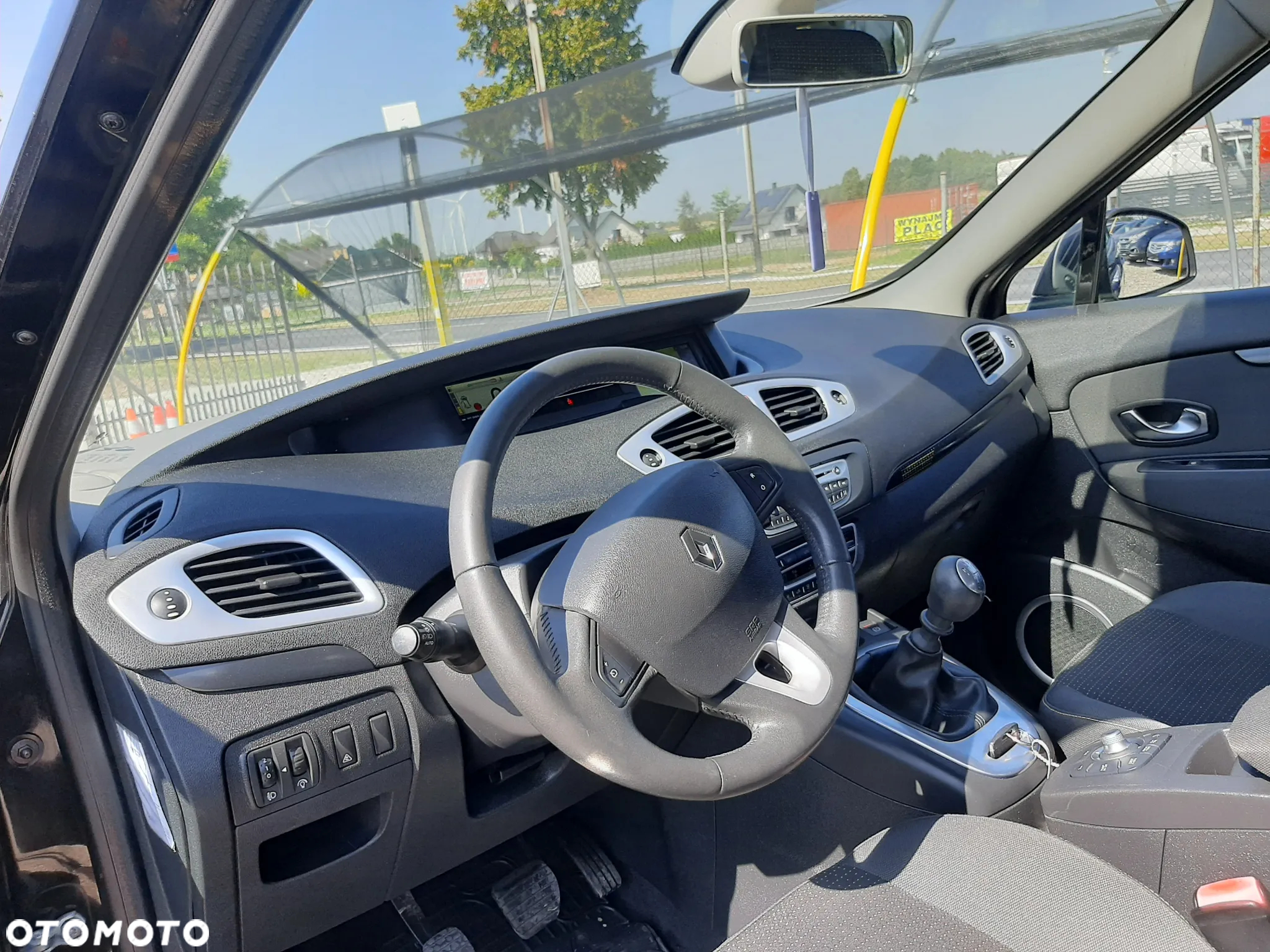 Renault Grand Scenic Gr 1.4 16V TCE Bose Edition - 22