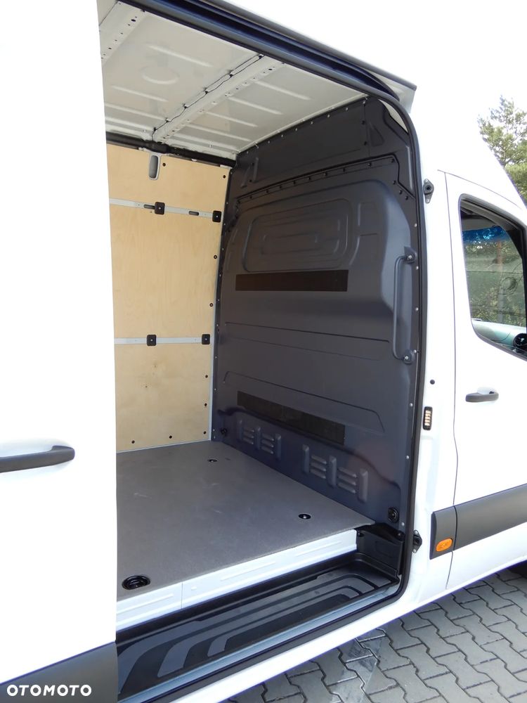 Mercedes-Benz Sprinter 317 CDI 170 Km L2H2 Furgon Blaszak Rozstaw Osi 3665 mm Serwis ASO Stan Jak Nowy UNIKAT - 22