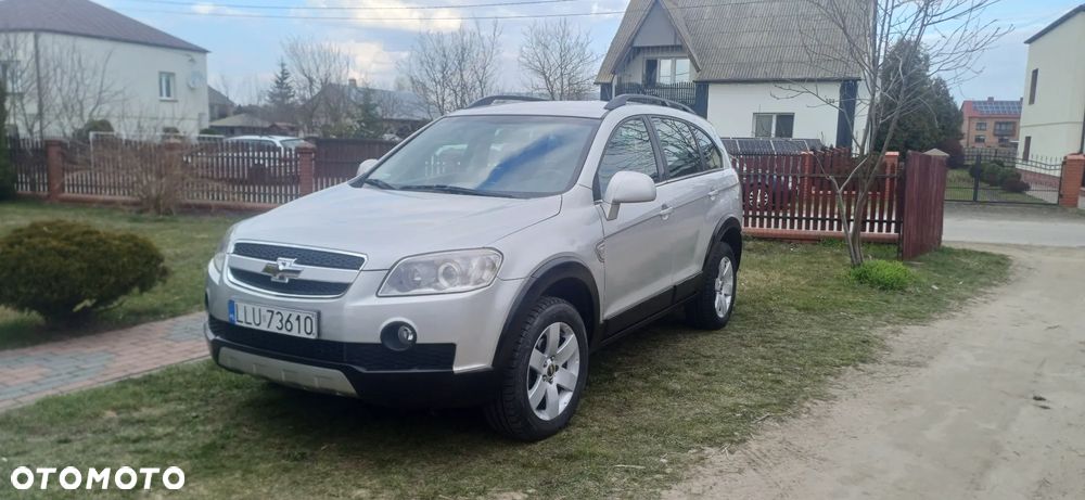 Chevrolet Captiva 2.0 d LS - 17