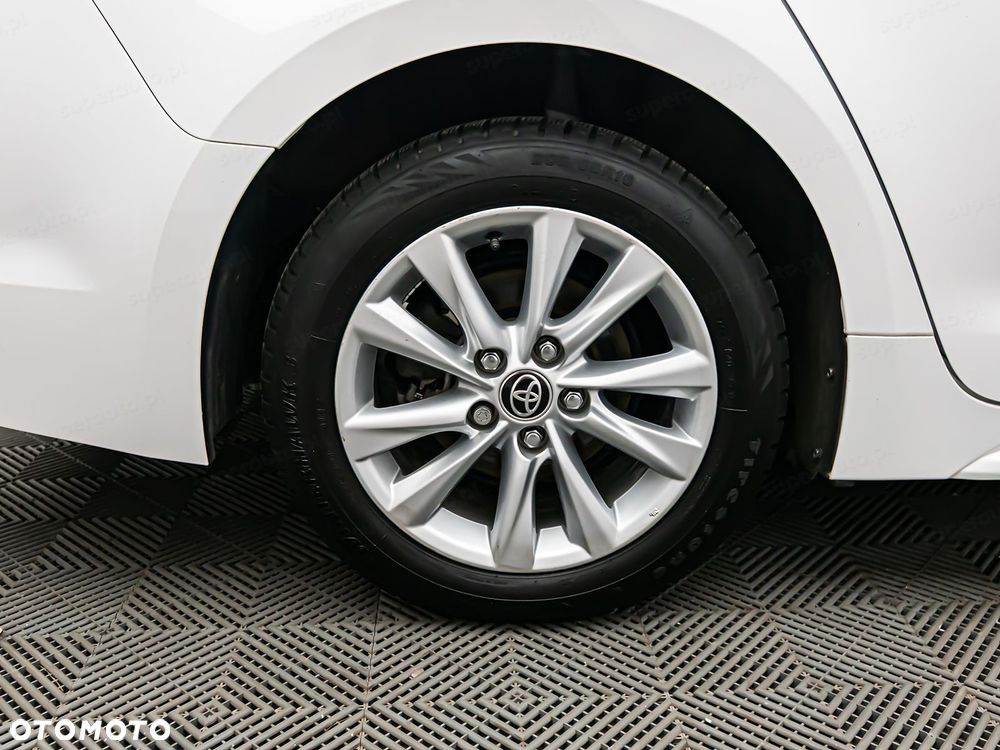 Toyota Corolla 1.8 Hybrid Comfort - 28