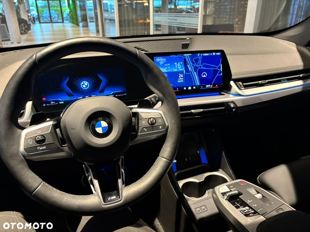 BMW X1 - 13