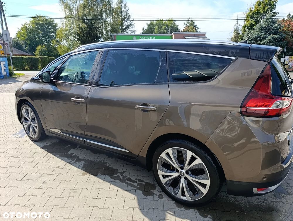 Renault Scenic - 7