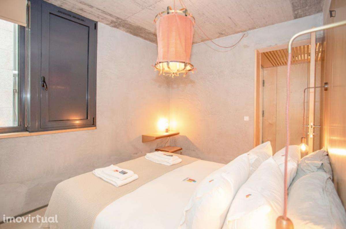 Apartamento com 1 quartos - localizado em Santo Ildefonso Porto - Grande imagem: 4/16